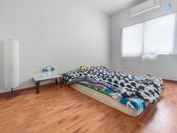 *****ทาวน์เฮ้าส์มือสองนนทบุรี โครงการ เดอะทรัสต์ ราชพฤกษ์ เนื้อที่กว้าง 20.5 ตร.ว. ฟังก์ชัน 4 ห้องนอน 2 ห้องน้ำ 2 ที่จอดรถ บ้านสวยมาก บนทำเลแห่งการเดินทาง เชื่อมต่อ ถนนราชพฤกษ์, ถนนรัตนาธิเบศร์, ถนนชัยพฤกษ์ ใกล้จุดขึ้นทางด่วน "ศรีรัช" จองเลย!